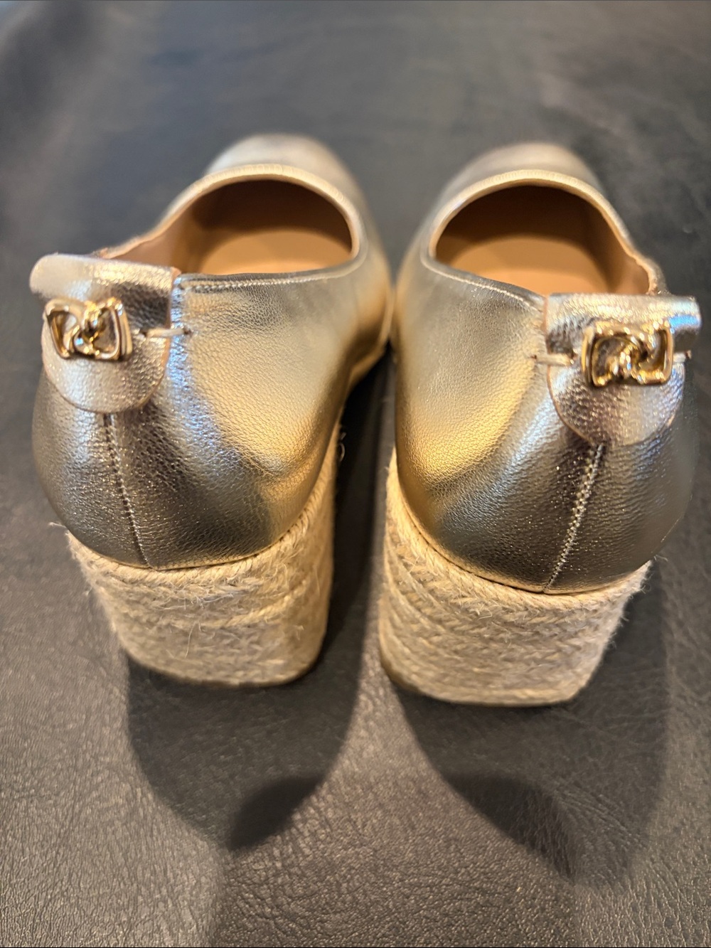 AEROSOLES Metallic Gold Wedge Espadrille Slip-On 7M - Picture 5 of 5